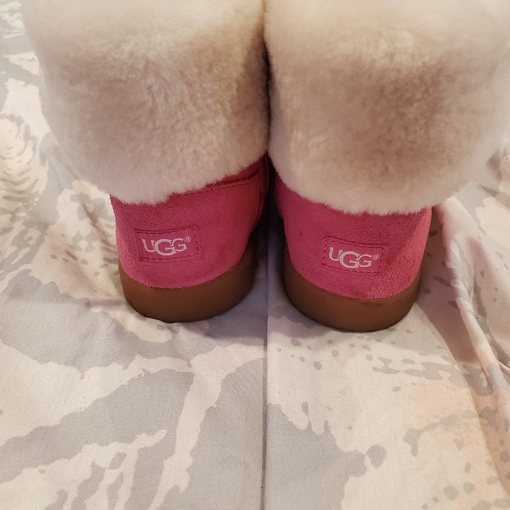 Tottler girls size 10 Ramona style ugg boots